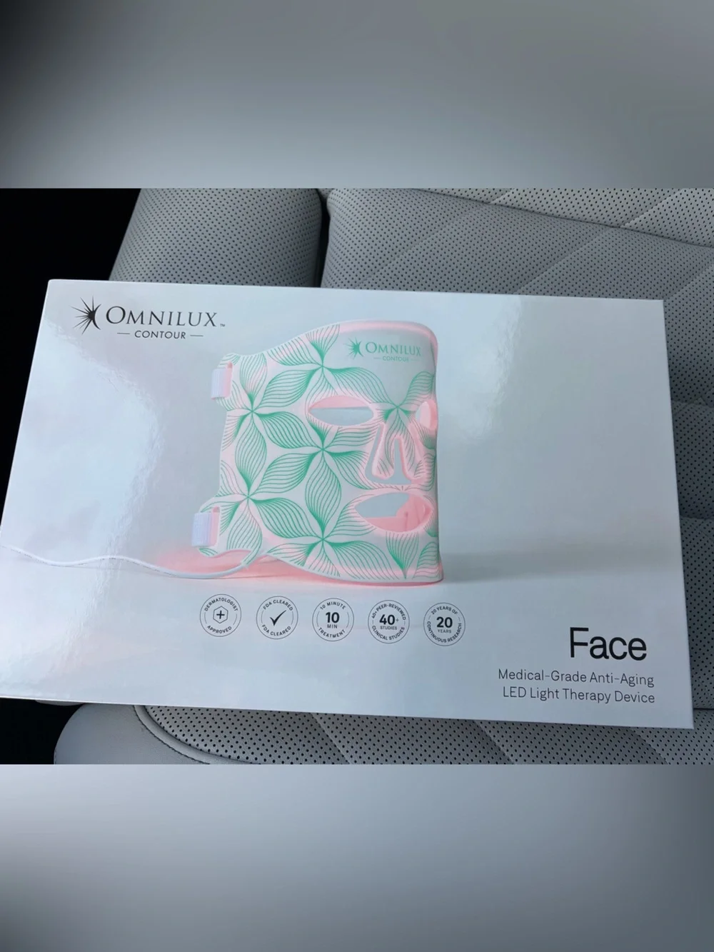 Omnilux Contour LED Mask